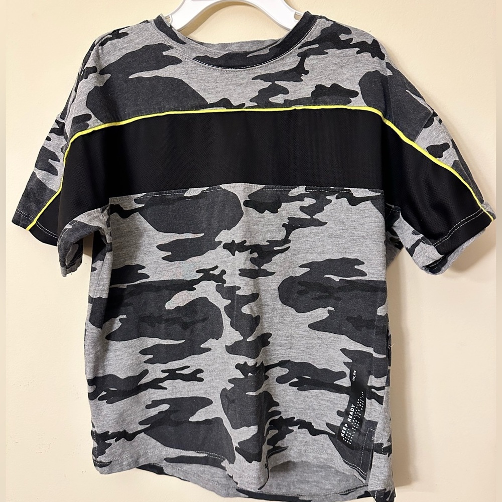 Zara Boys Tee Size 7